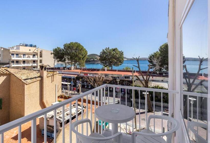 Номер Стандарт Вид на Море с Балконом, Hostal Neptuno