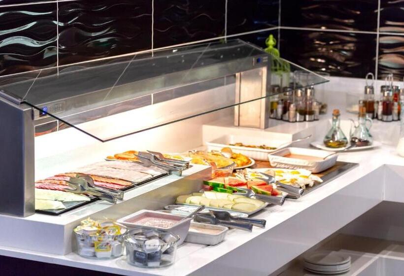 オーシャンビューデラックスルームバルコニー付き, Hostal Neptuno