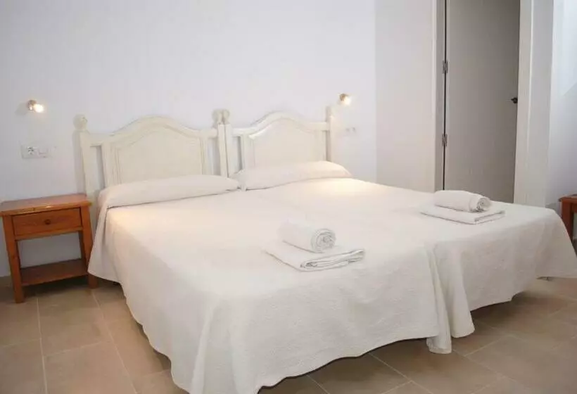 スタンダードルーム, Hostal Paris Ciutadella