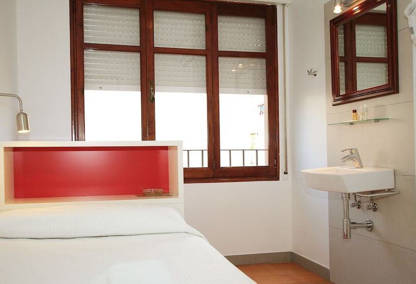 バスルーム共有のシングルスタンダード, Hostal Ripoll Ibiza