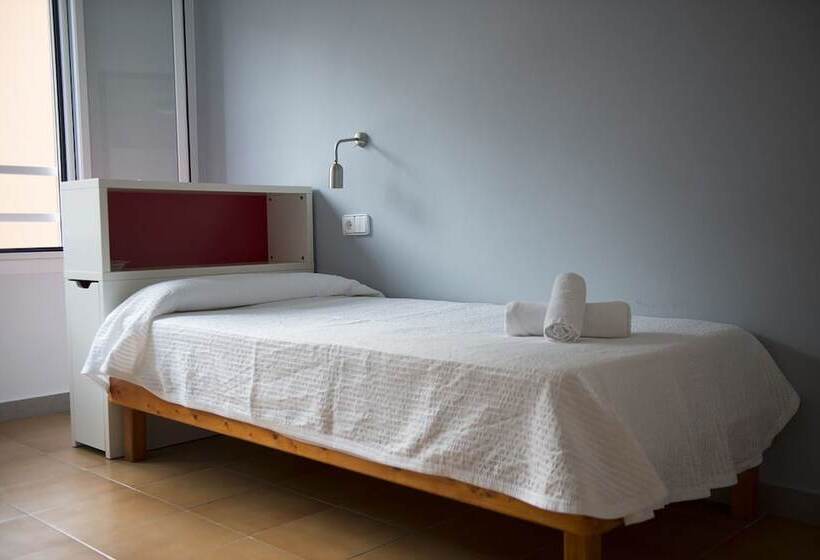 اتاق استاندارد یک تخته با سرویس بهداشتی مشترک, Hostal Ripoll Ibiza