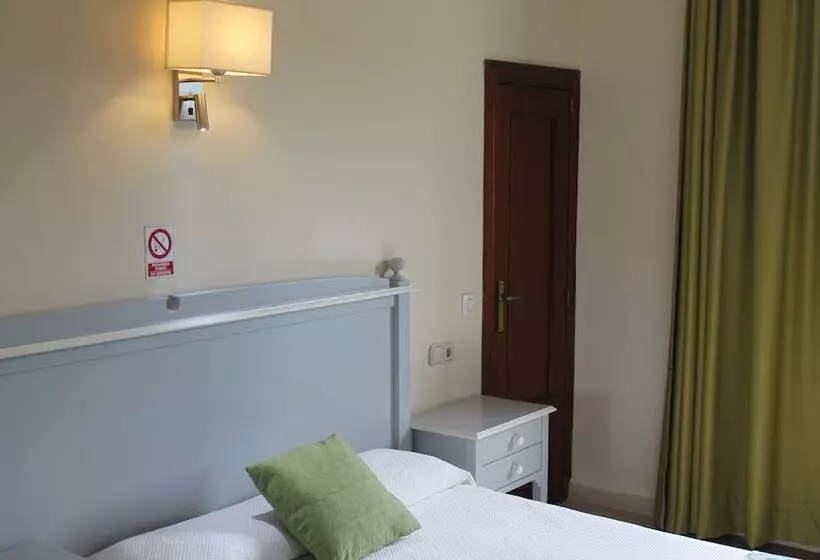 Chambre Standard Individuelle, Playa Sol