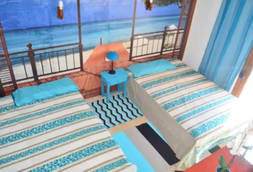 اتاق خانوادگی, Residencia Santiago Mallorca