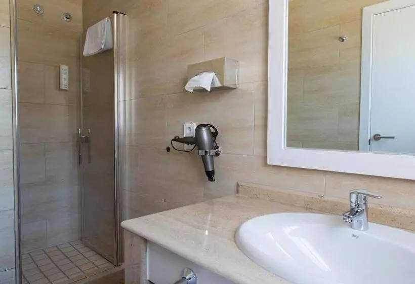 اتاق سوپریور با چشم‌انداز استخر, & Spa Entre Pinos Adults Only