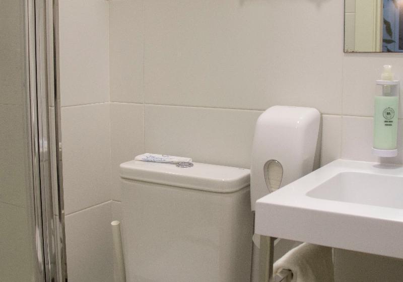 اتاق استاندارد یک نفره, Alda Alborán Rooms