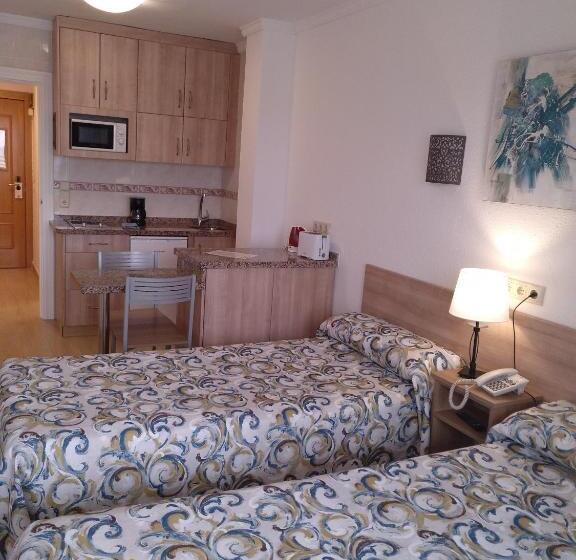 Escritório Estandar Vista Mar, Apartamentos Stella Maris