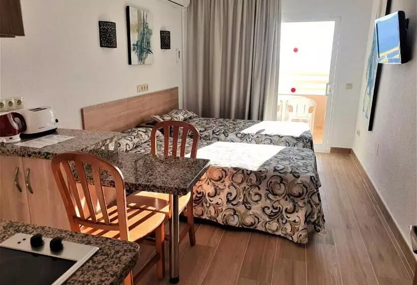 استودیوی استاندارد با چشم‌انداز دریا, Apartamentos Stella Maris
