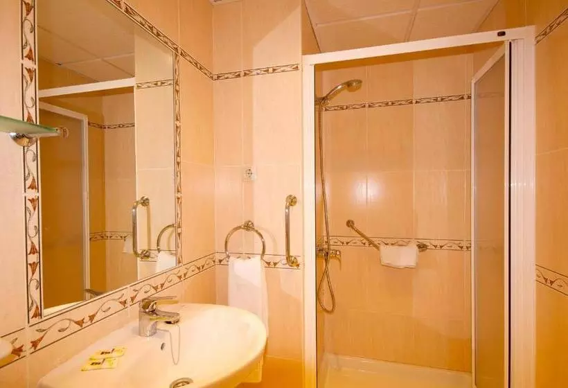 استودیوی استاندارد با چشم‌انداز دریا, Apartamentos Stella Maris