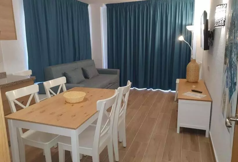 2 Bedroom Apartment Side Sea View, Apartamentos Stella Maris