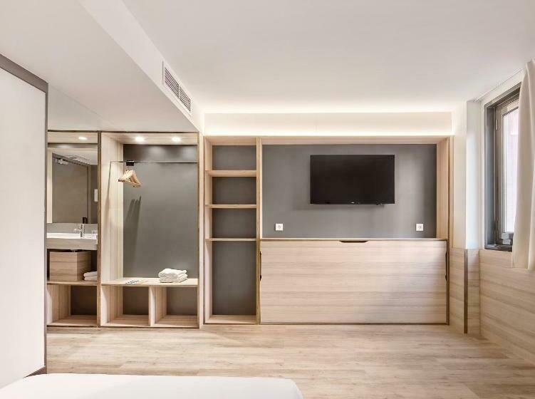 Номер Стандарт Трехместный, Hostal Lami