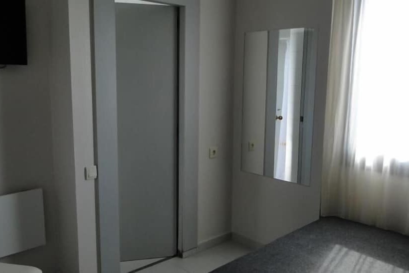 Номер Стандарт, Hostal Lami