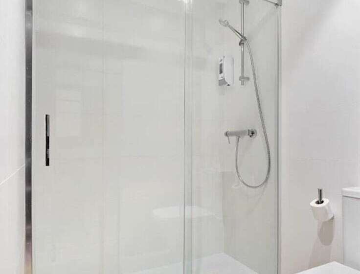 Номер Стандарт Трехместный, Hostal Lami