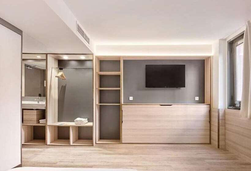 标准三人间, Hostal Lami