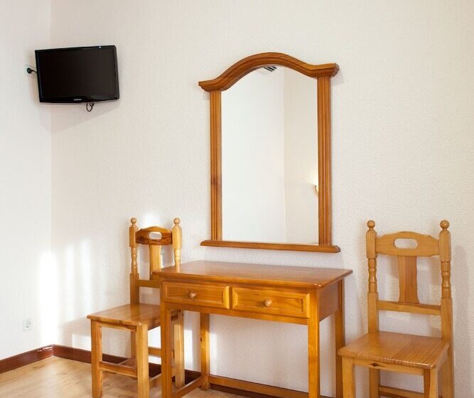 اتاق استاندارد, Hostal Zamora