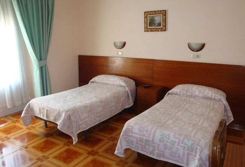 اتاق استاندارد, Hostal Zamora