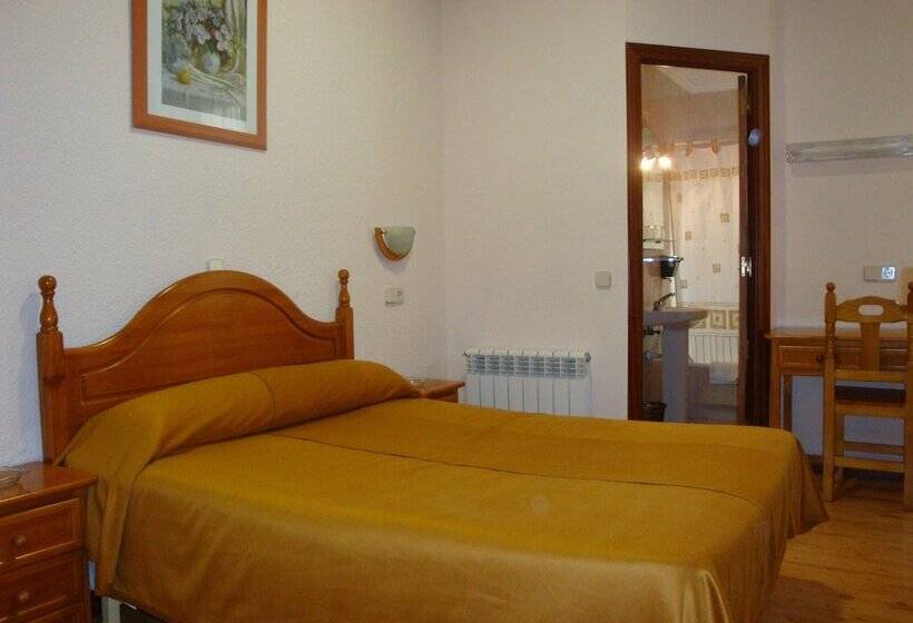 اتاق استاندارد, Hostal Zamora