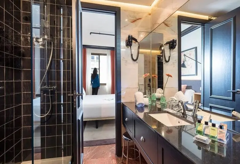 اتاق کلاسیک, H10 Tribeca