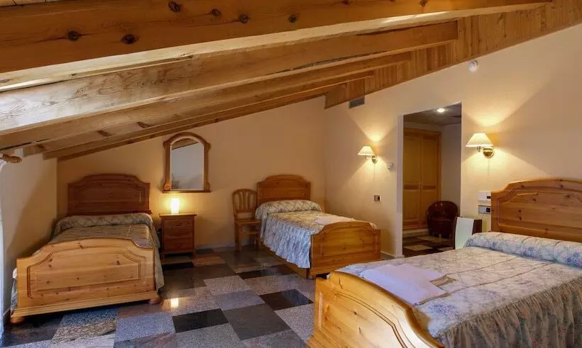 Standard Kolmen Hengen Huone, Hostal Casa Ramón