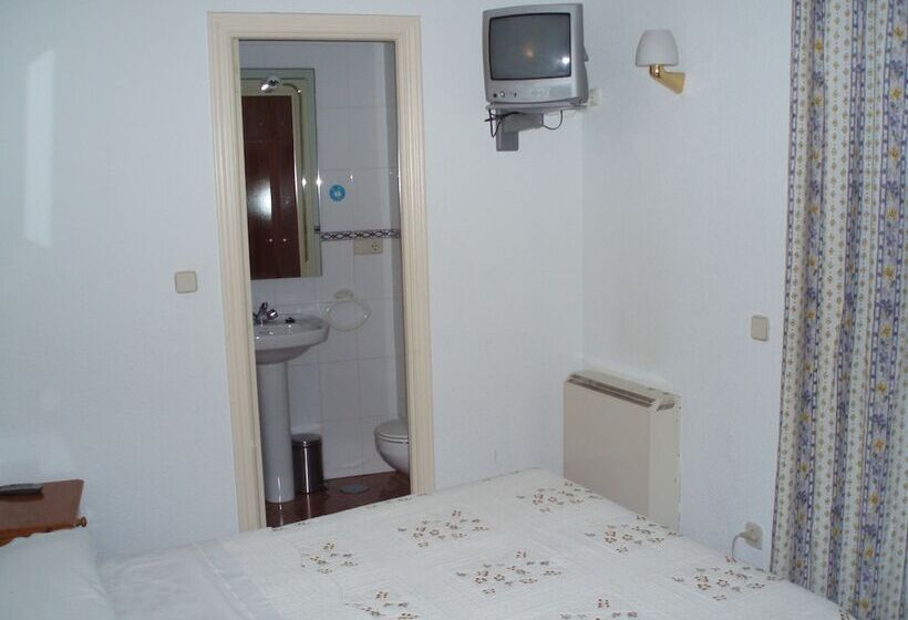 اتاق استاندارد, Hostal Castilla