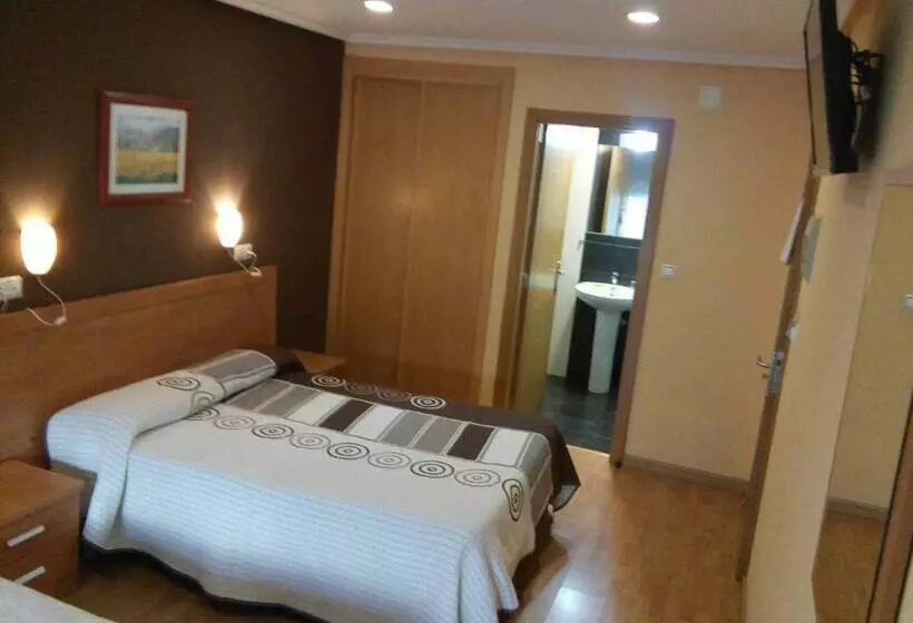 اتاق استاندارد با بالکن, Hostal Lido