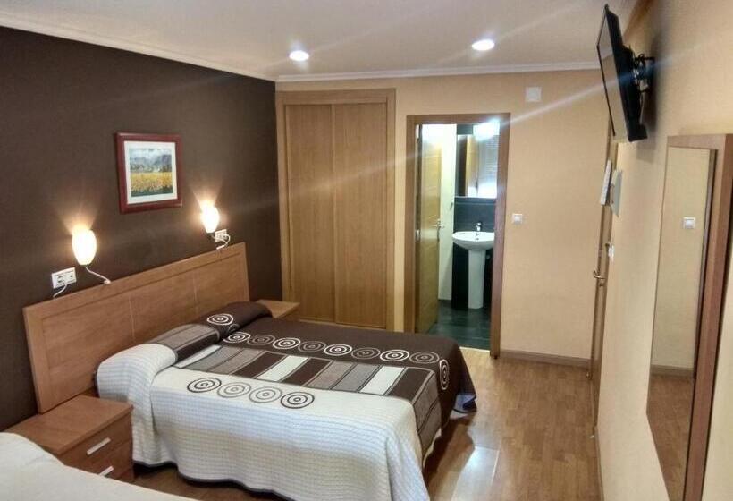 חדר סטנדרט עם מרפסת, Hostal Lido