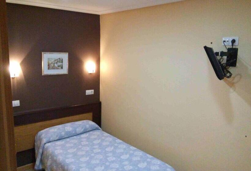 חדר אקונומי יחיד, Hostal Lido