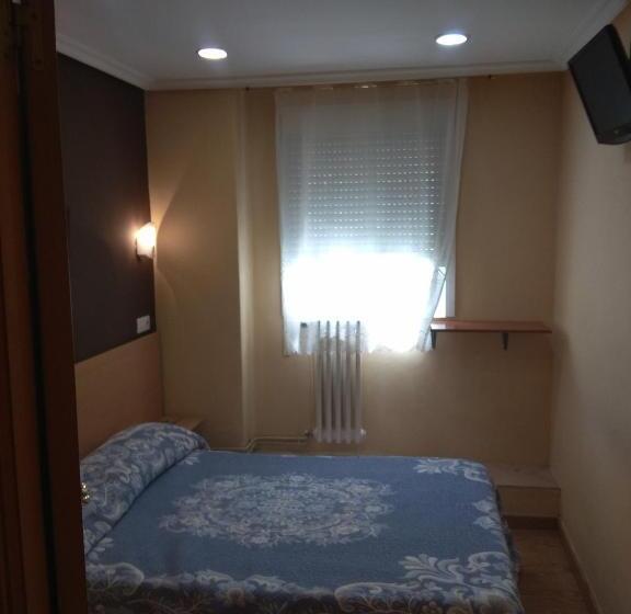 חדר אקונומי יחיד, Hostal Lido