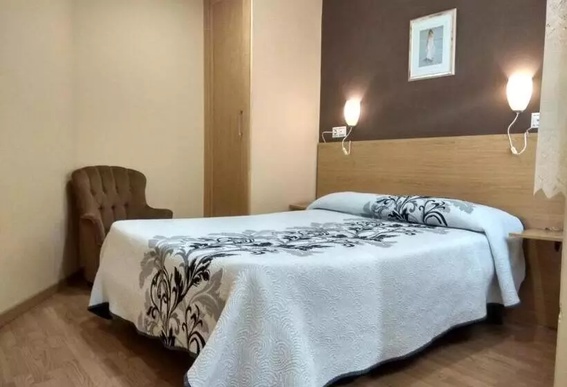 اتاق استاندارد یک نفره, Hostal Lido