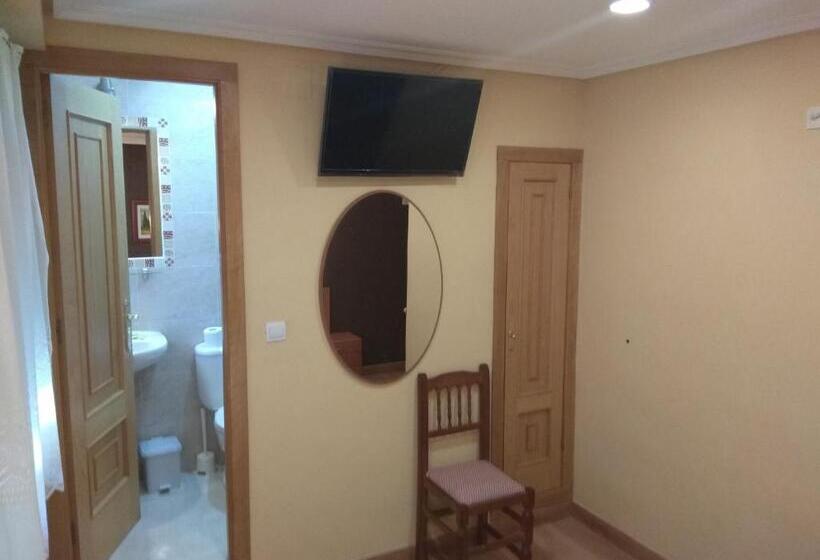 חדר אקונומי, Hostal Lido