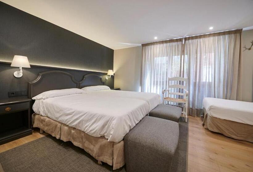 스탠다드 룸, Hostal Lola