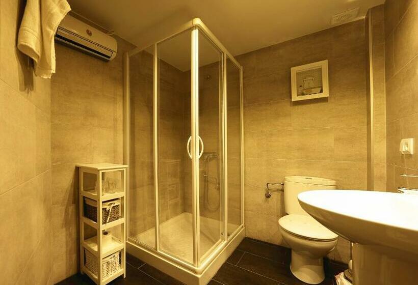 Номер Стандарт, Hostal Orialde