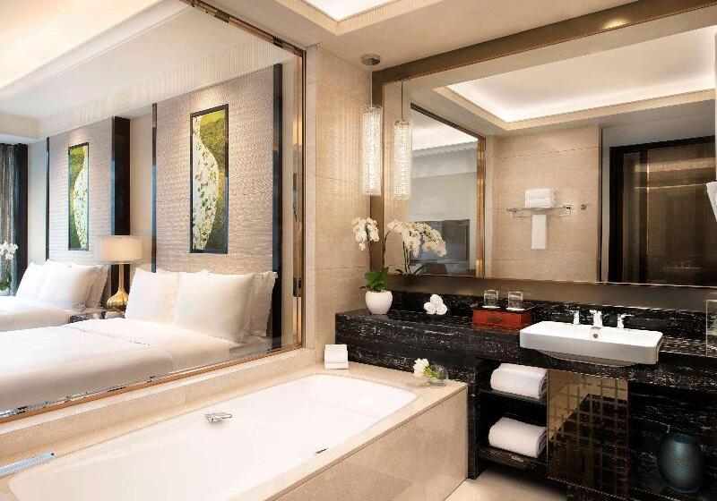 اتاق استاندارد یک نفره, Hostal Palacios Fuencarral