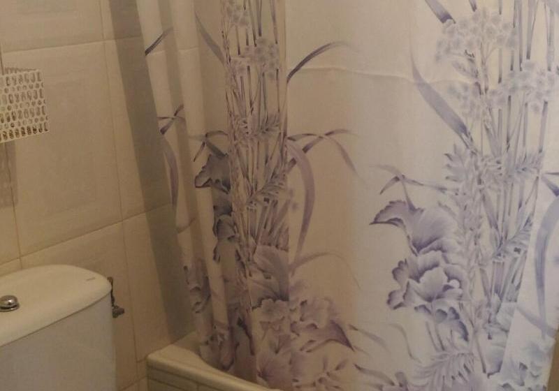 اتاق استاندارد, Hostal Palacios Fuencarral