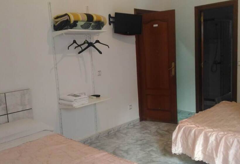 اتاق استاندارد, Hostal Palacios Fuencarral