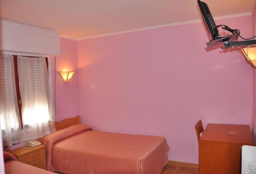 スタンダードルーム, Hostal Restaurant Jose Luis