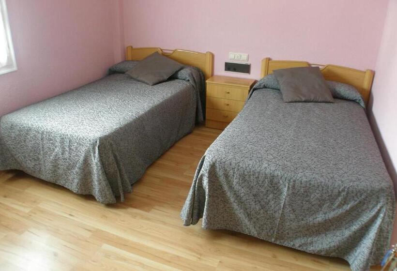 スタンダードルーム, Hostal Restaurant Jose Luis