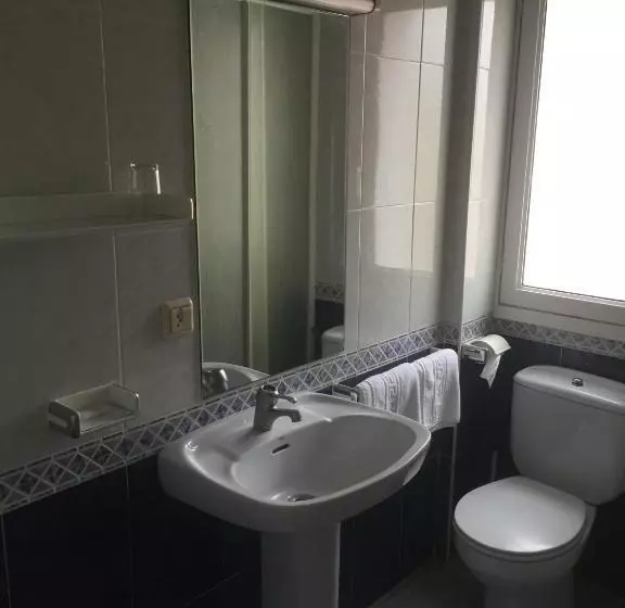 Standard Yhden Hengen Huone, Hostal Restaurant Jose Luis