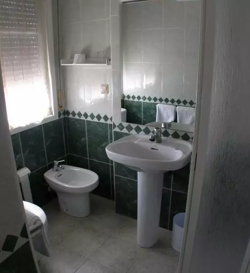 Standard Yhden Hengen Huone, Hostal Restaurant Jose Luis