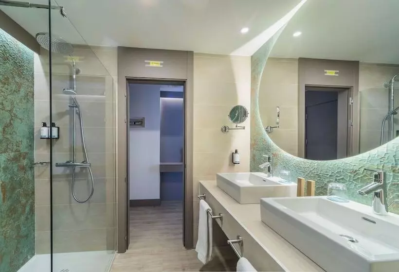 اتاق سوپریور, Occidental Puerto Banús