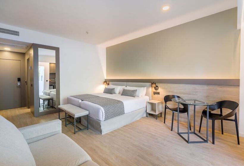 수피리어 룸, Occidental Puerto Banús