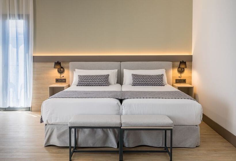 Deluxe Szoba, Occidental Puerto Banús