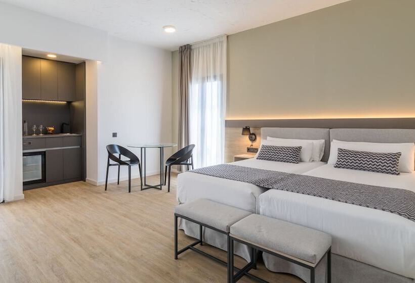 디럭스 룸, Occidental Puerto Banús