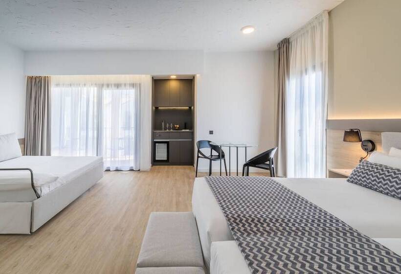 수피리어 트리플 룸, Occidental Puerto Banús