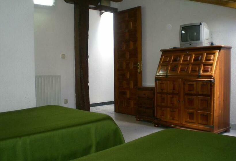 اتاق استاندارد, Puerta Romeros