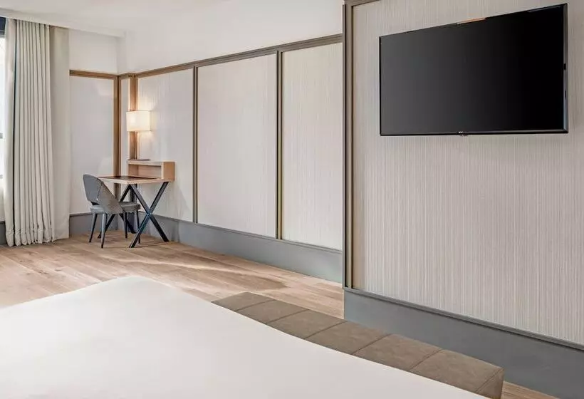スーペリアールーム, Ac Hotel Avenida De América By Marriott