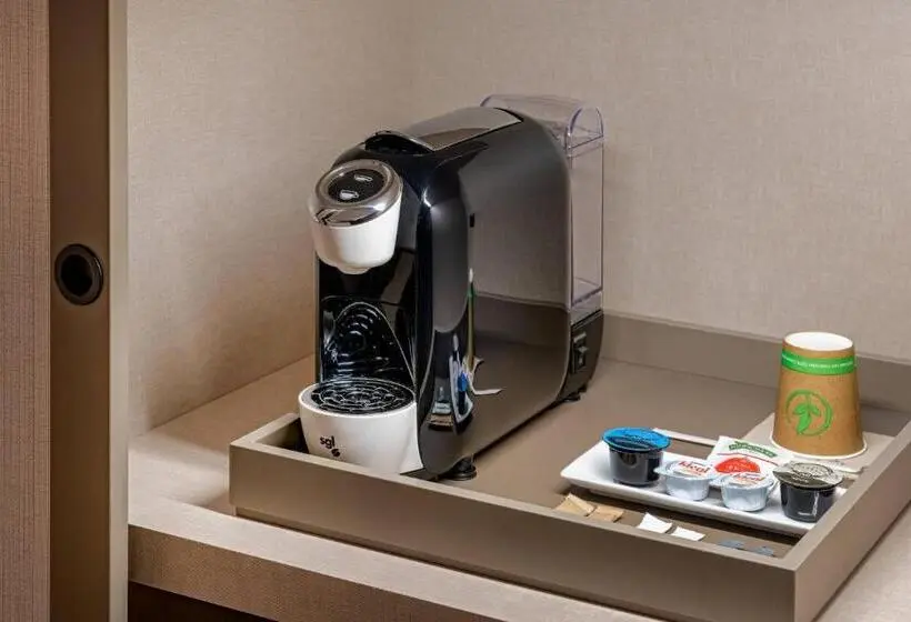 スタンダードトリプルルーム, Ac Hotel Avenida De América By Marriott