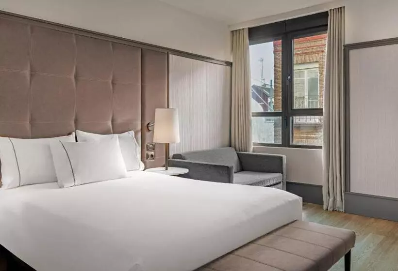 スタンダードトリプルルーム, Ac Hotel Avenida De América By Marriott