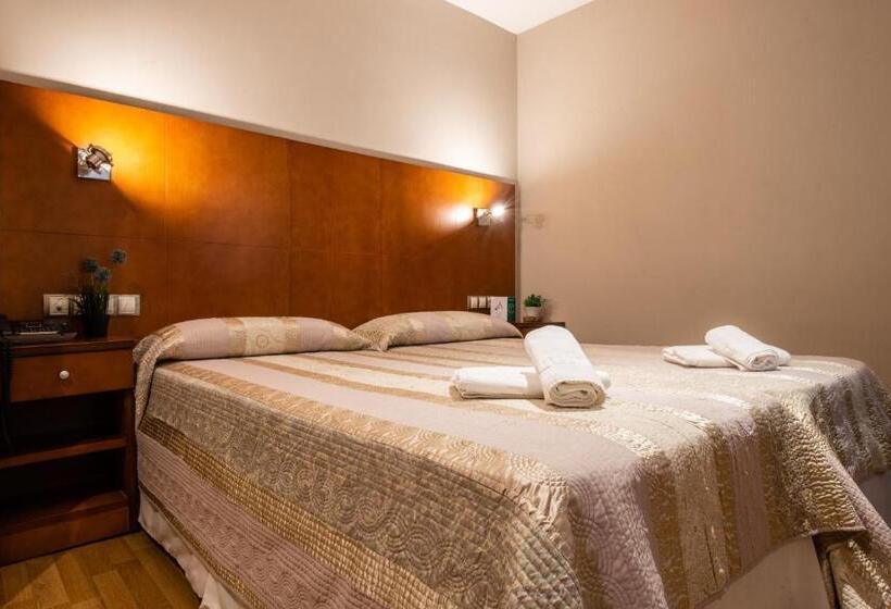 ベーシックルーム, El Acebo