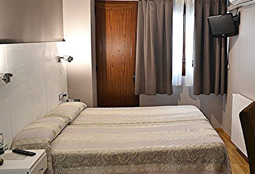 スタンダードルーム, El Acebo