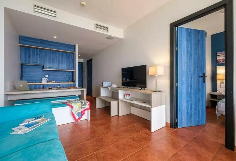سوییت, Estival Islantilla